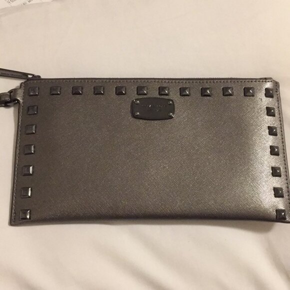 Michael Kors Gunmetal Wristlet - Picture 1 of 7